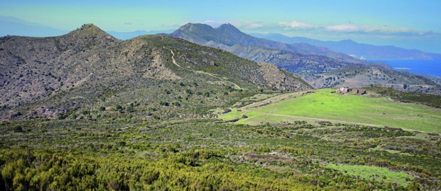 4 Rutas para una primavera senderista en Roses